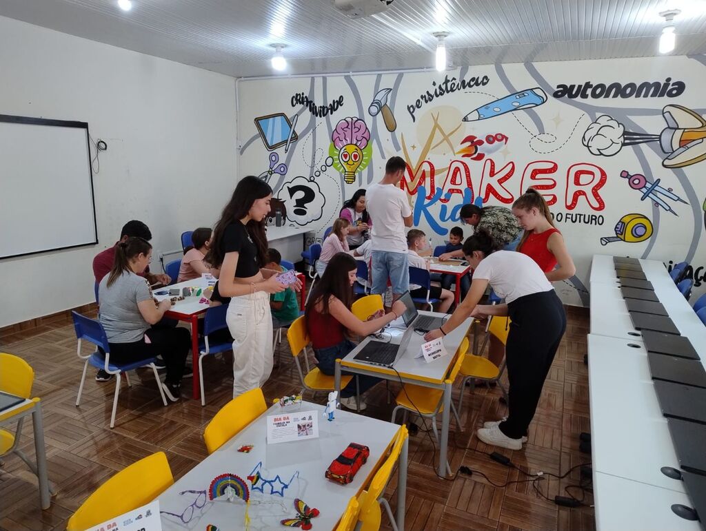 CATANDUVAS SE DESTACA NACIONALMENTE COM PROJETO DE EDUCAÇÃO INTEGRAL