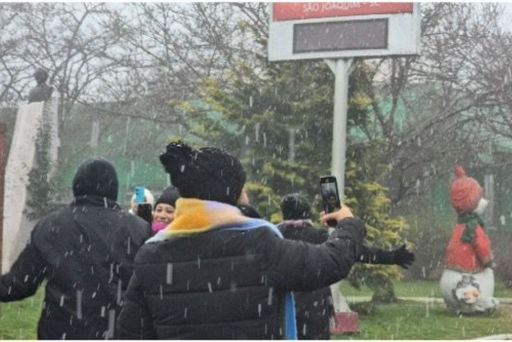 Segunda neve do ano é registrada na Serra Catarinense