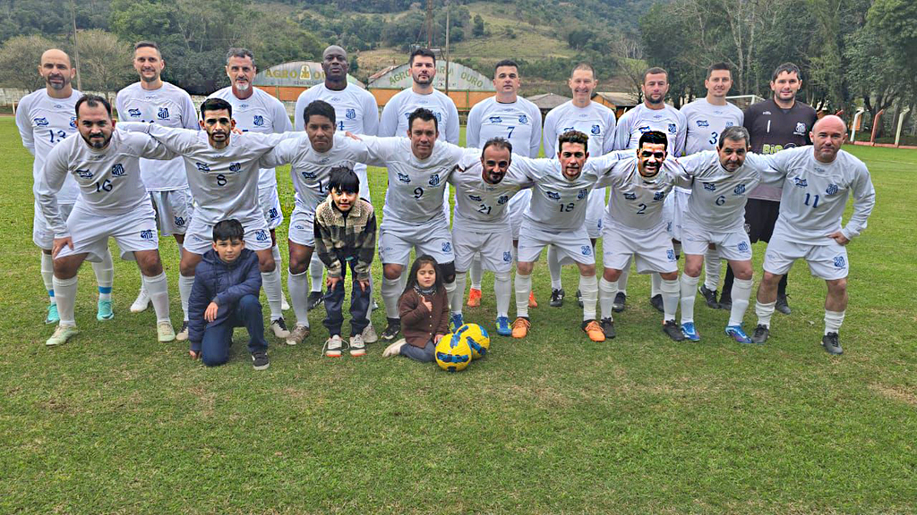 Master Capinzal vence no Estádio da Baixada Rubra