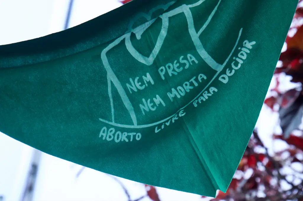 Curso capacita para atendimento ético e legal em casos de aborto