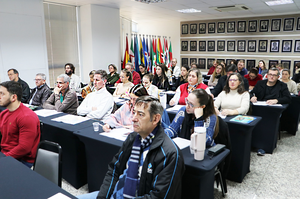 Servidores de Campos Novos participam de capacitação sobre reforma tributária