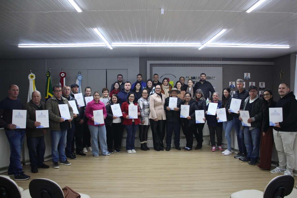 Zortéa Celebra Entrega de 26 Escrituras no Bairro Imigrantes
