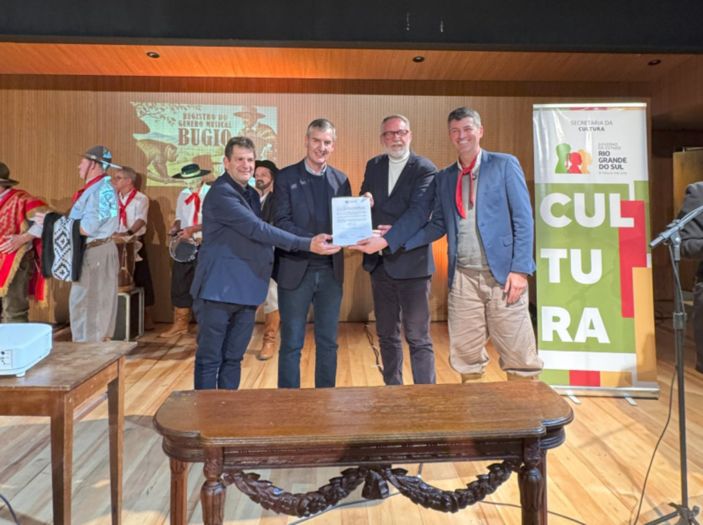 Bugio é oficializado como patrimônio cultural imaterial do Estado