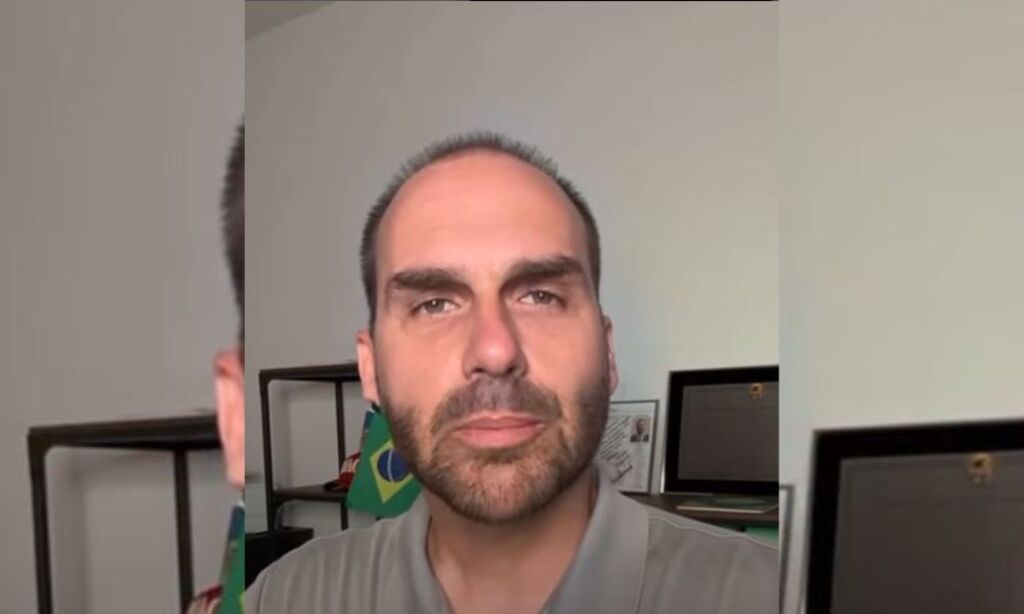 Eduardo Bolsonaro retorna a Washington para pressionar por novas sanções ao Brasil