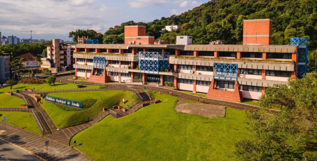 Prefeitura de Joinville abre inscrições para estágio remunerado