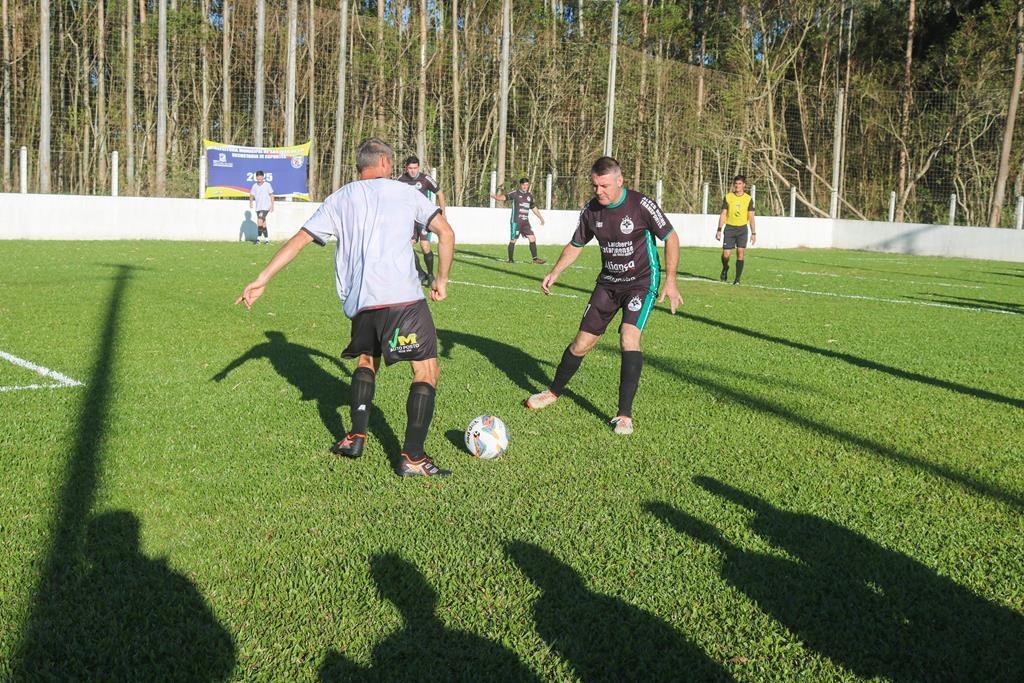 BONS JOGOS MARCARAM O INÍCIO DO CAMPEONATO DE FUTEBOL SUÍÇO