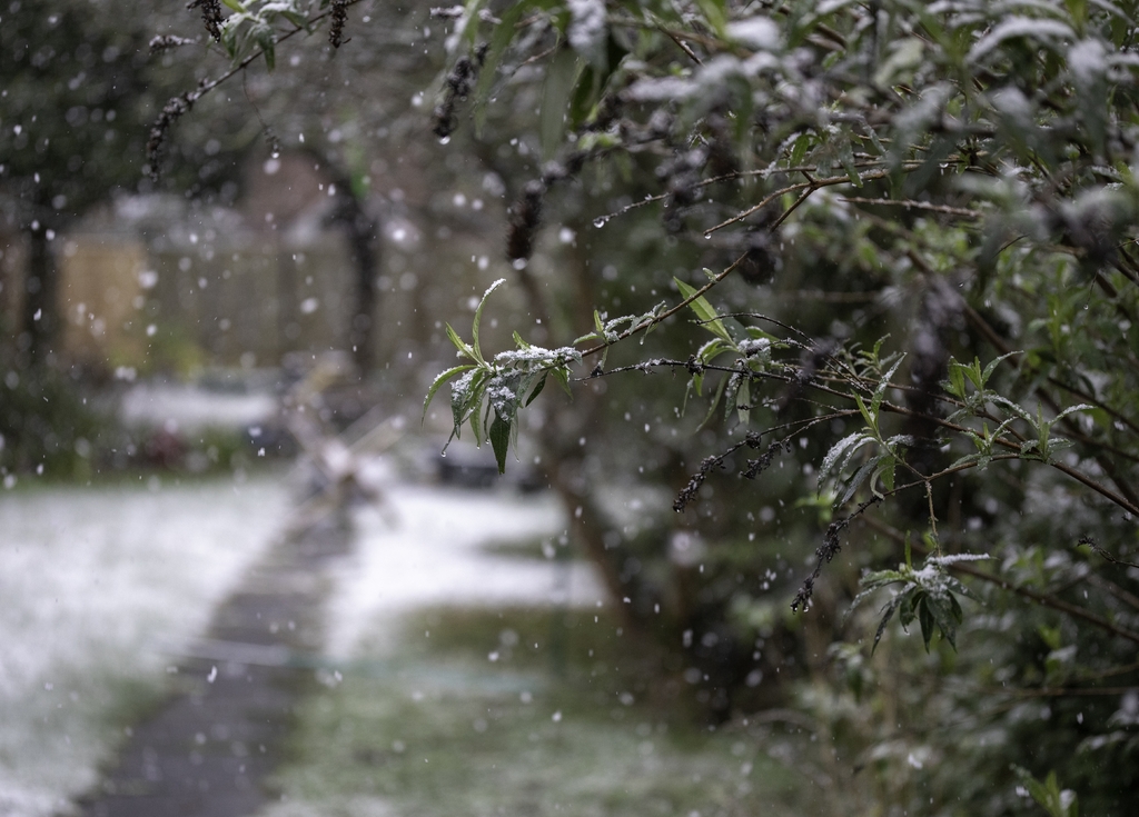 Frente fria avança pelo Brasil e mantém temperaturas baixas no Sul e Sudeste
