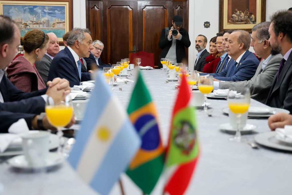 Turismo e negócios unem SC e Argentina em nova fase de cooperação