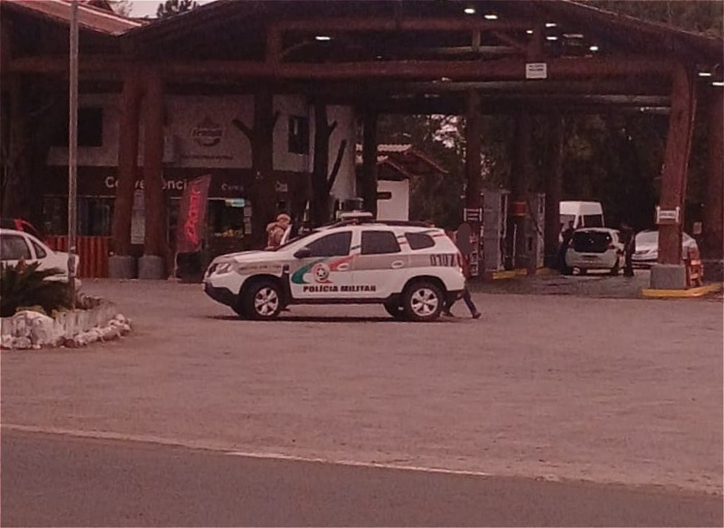 HOMEM É PRESO PELA POLÍCIA MILITAR EM SÃO JOÃO DO SUL