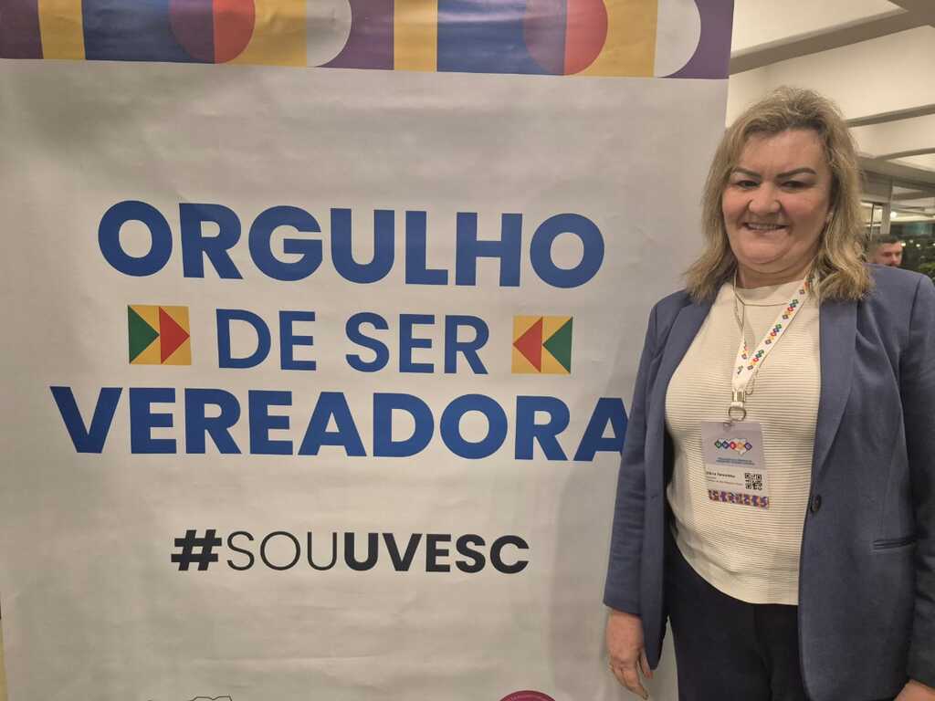 Moção para ensino de Libras ganha força no Seminário Estadual de Vereadores e Servidores de Câmaras Municipais