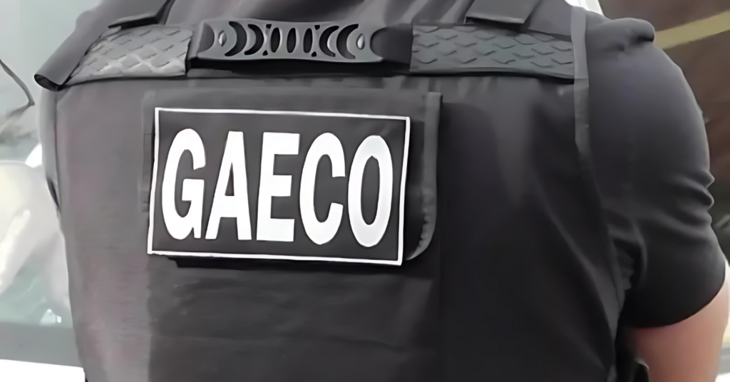 Gaeco realiza buscas na Prefeitura de Rio do Sul e na casa de ex-prefeito