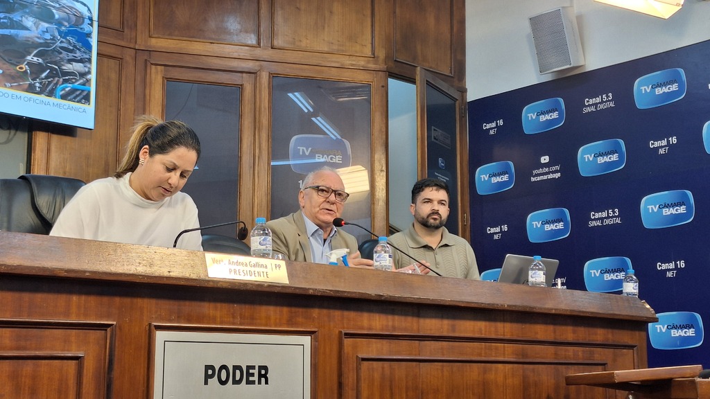 Vice-prefeito apresenta situação da frota municipal