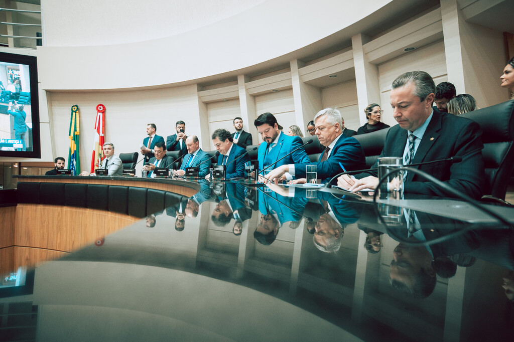Alesc aprova tramitação de projeto sobre eleições gerais e mandato de cinco anos