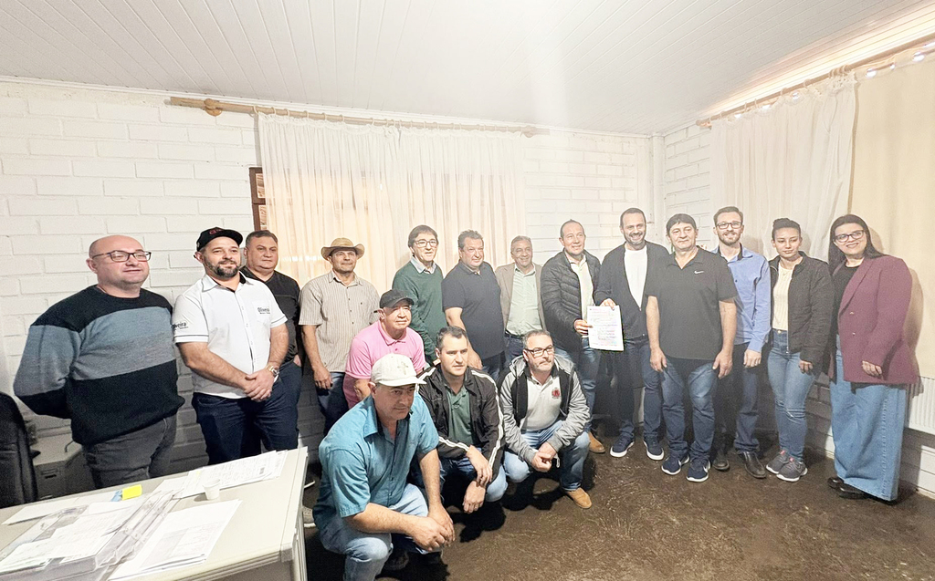Capinzal assina ordem de serviço para obras de passeios públicos na Vila 7 de Julho