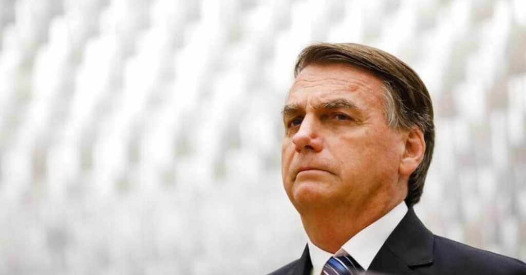 Defesa de Bolsonaro se pronuncia sobre pedido de asilo político na Argentina: “Ele não quis”