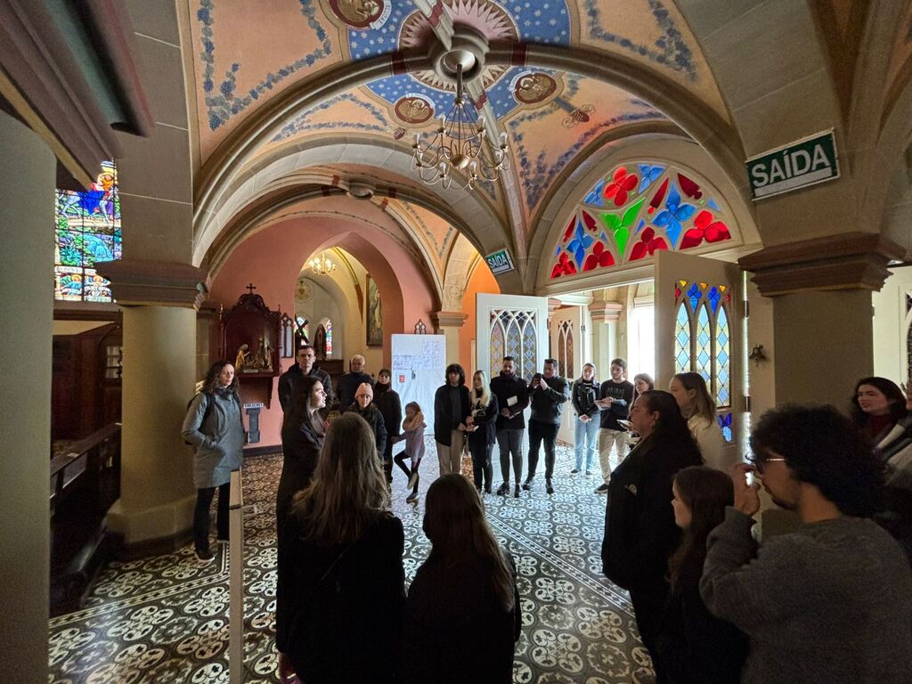 Lageanos redescobrem cidade por meio da arquitetura