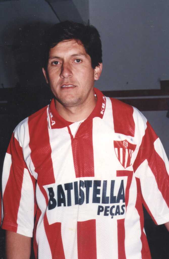 Jeferson Alves, excelente meia dos anos 90