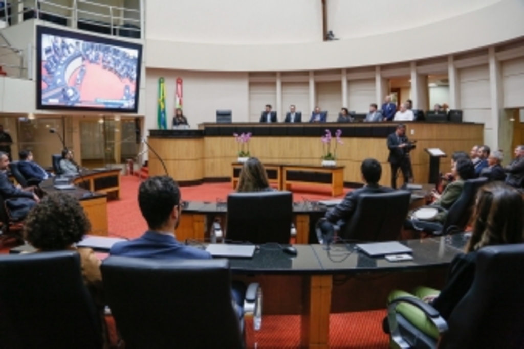 Alesc aprova Dia da Conscientização sobre a Castração Animal