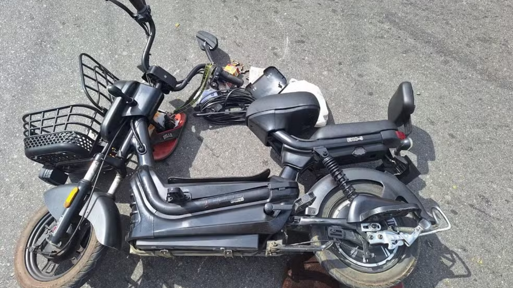 PM / Divulgação - Idoso de 83 anos morre após acidente com moto elétrica