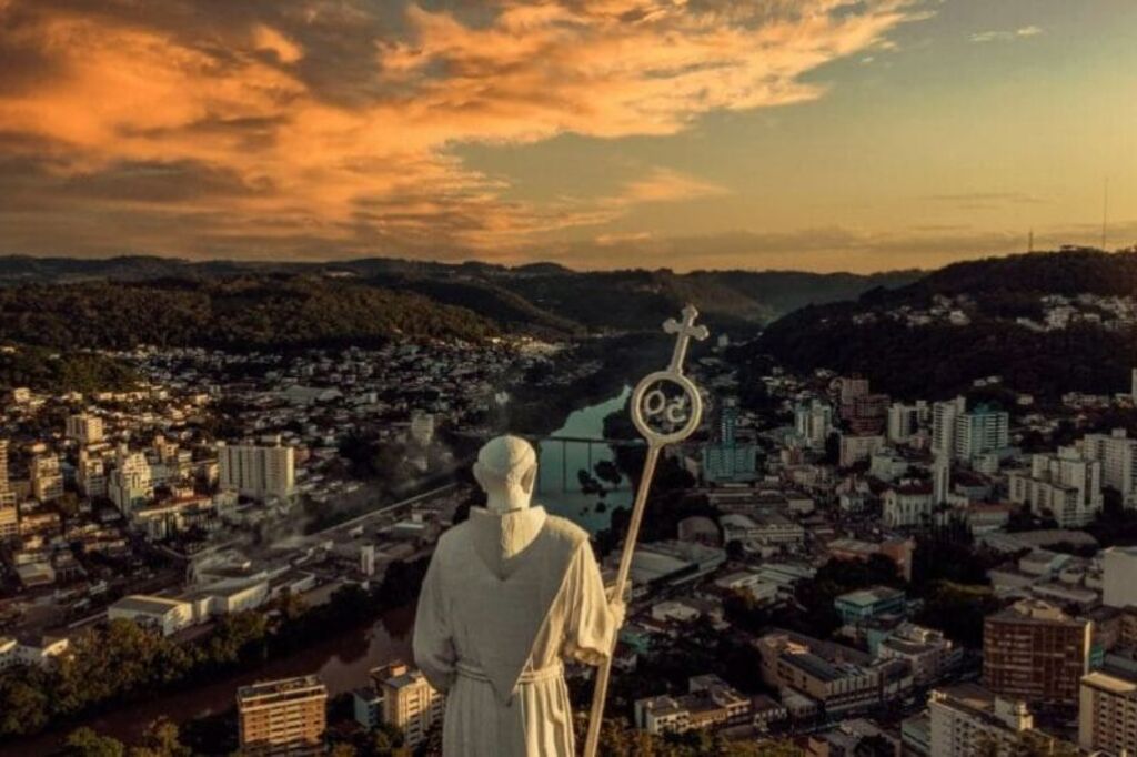 Joaçaba celebra 108 anos com economia forte e tradição cultural
