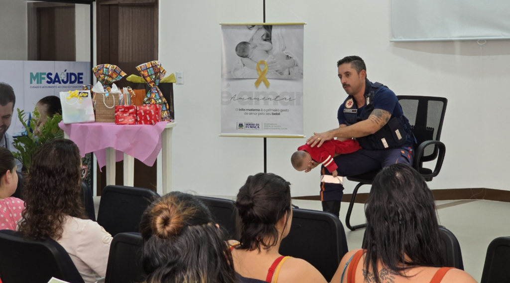 Agosto Dourado: Gestantes e puérperas participam de palestra sobre amamentação promovida pela Saúde de Morro da Fumaça