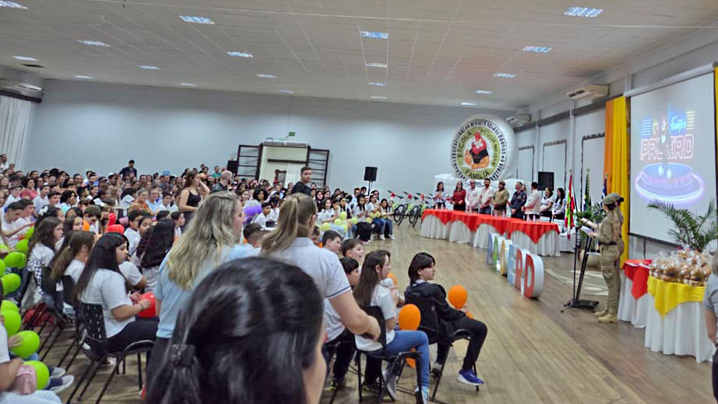 Proerd forma 220 alunos em Capinzal