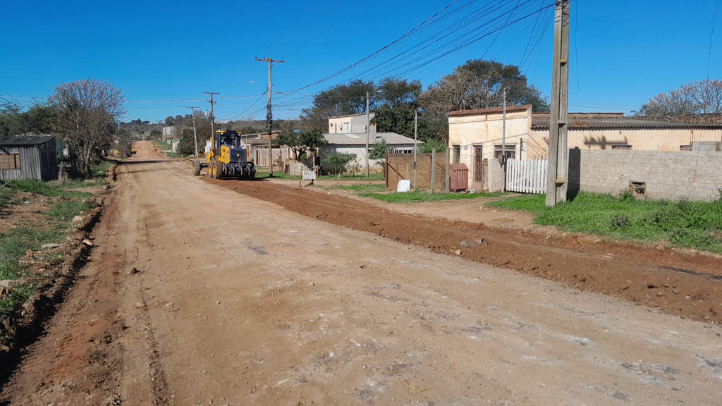 Começa recuperação de ruas após tempestades
