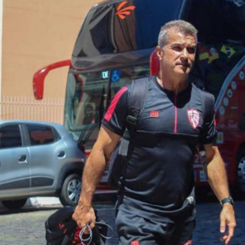 Pelotas anuncia ex-treinador do Guarany para Copinha