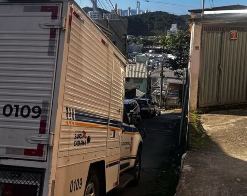 Mulher mata namorada a facadas em Itajaí e é condenada a 35 anos de prisão