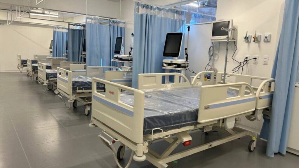 SC tem três regiões sem leitos de UTI para adultos e ocupação média de 95%