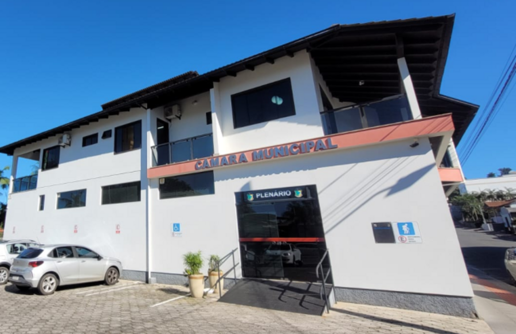 Justiça Eleitoral de Urussanga realiza atendimento itinerante em Cocal do Sul