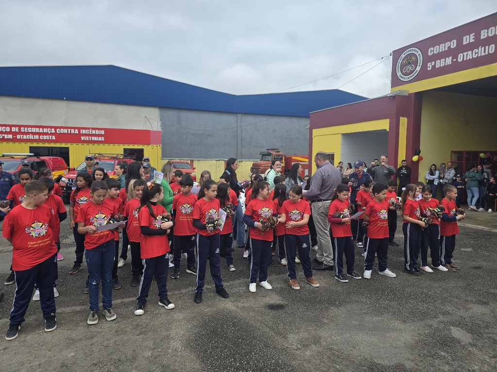 Promoção de bombeiros comunitários e formatura de bombeiros mirins marcam solenidade em Otacílio Costa