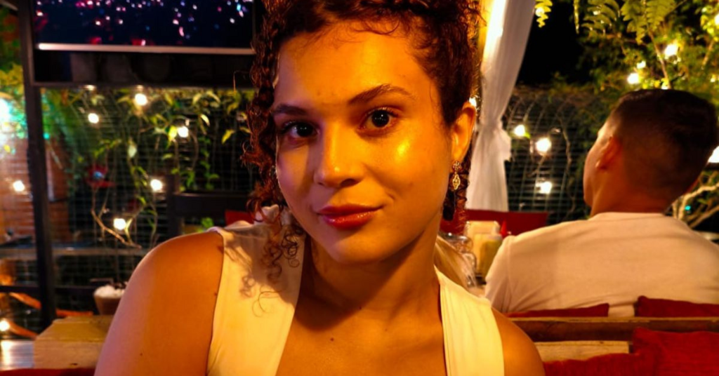 Jovem mãe de três filhos desaparece no Alto Vale do Itajaí e marido teme que tenha sido atraída por estranhos