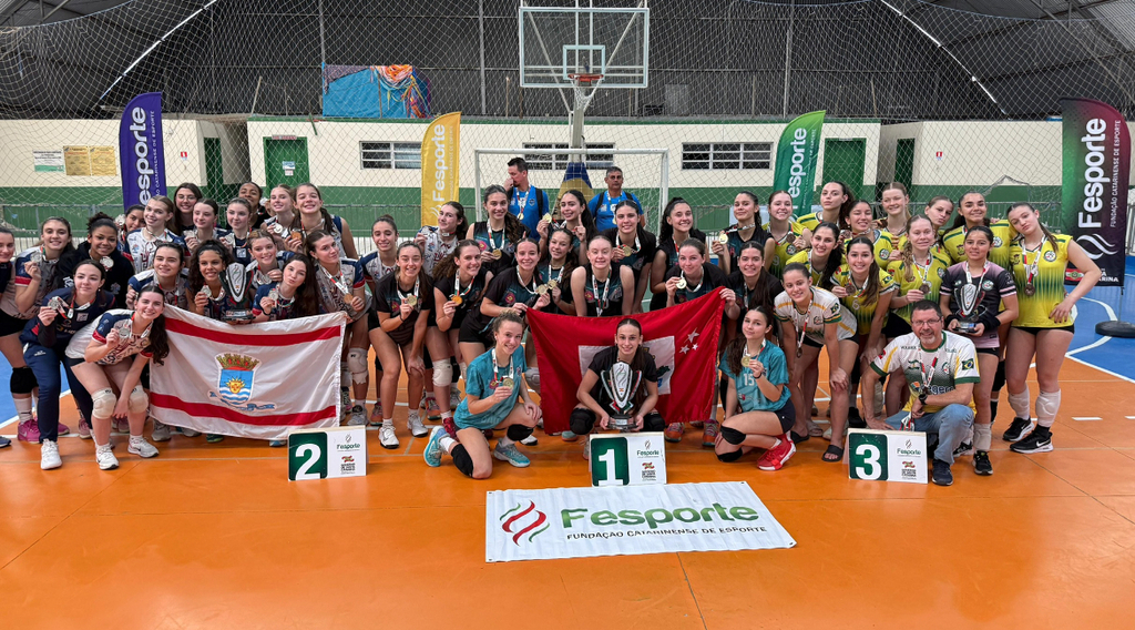 Palco do esporte: Morro da Fumaça celebra sucesso da 24ª Olesc regional Sul
