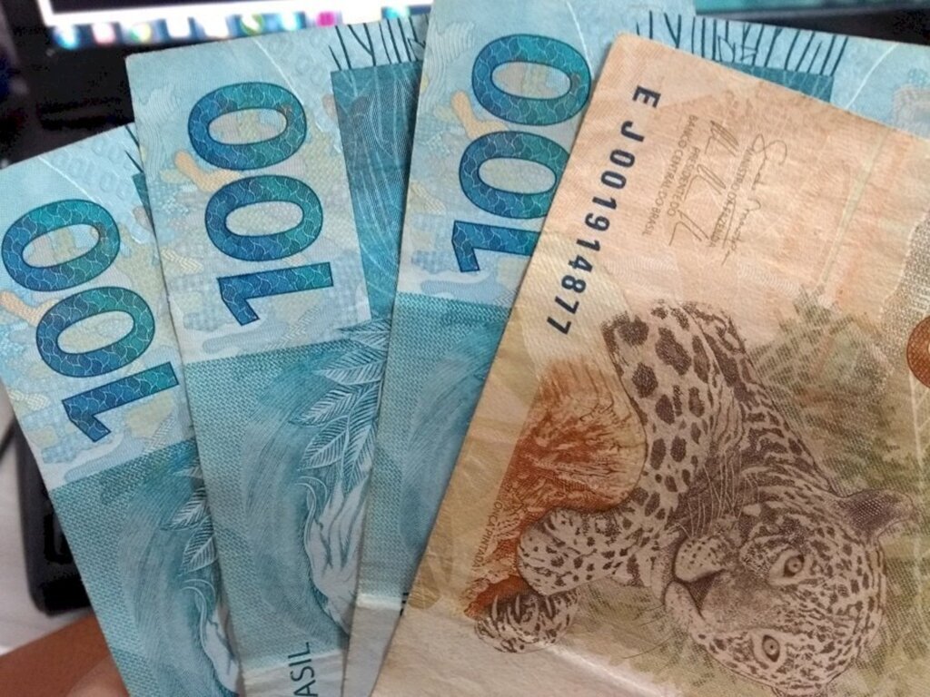 Salário mínimo de 2026 será de R$ 1.631, com aumento de 7,44%