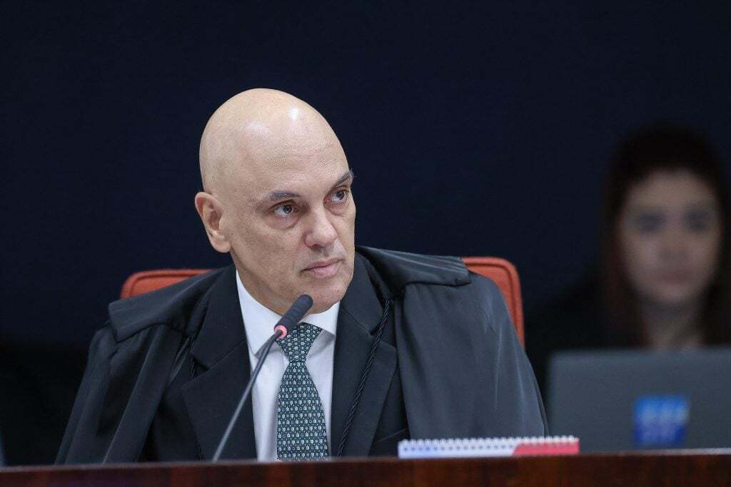 STF inicia julgamento e ouve a defesa de quatro réus
