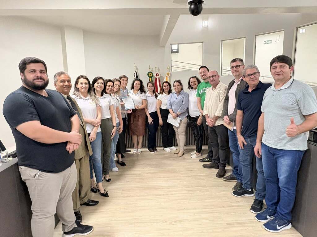 Câmara de Vereadores de Capinzal homenageia ABAG pelos 15 anos de relevantes serviços à comunidade