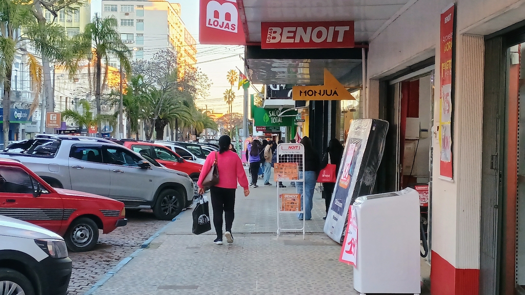 Agosto registra novo aumento de negativados