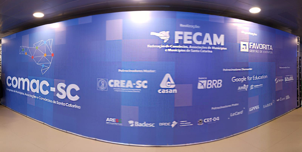 BRDE destaca papel estratégico no desenvolvimento dos municípios em nova edição do COMAC