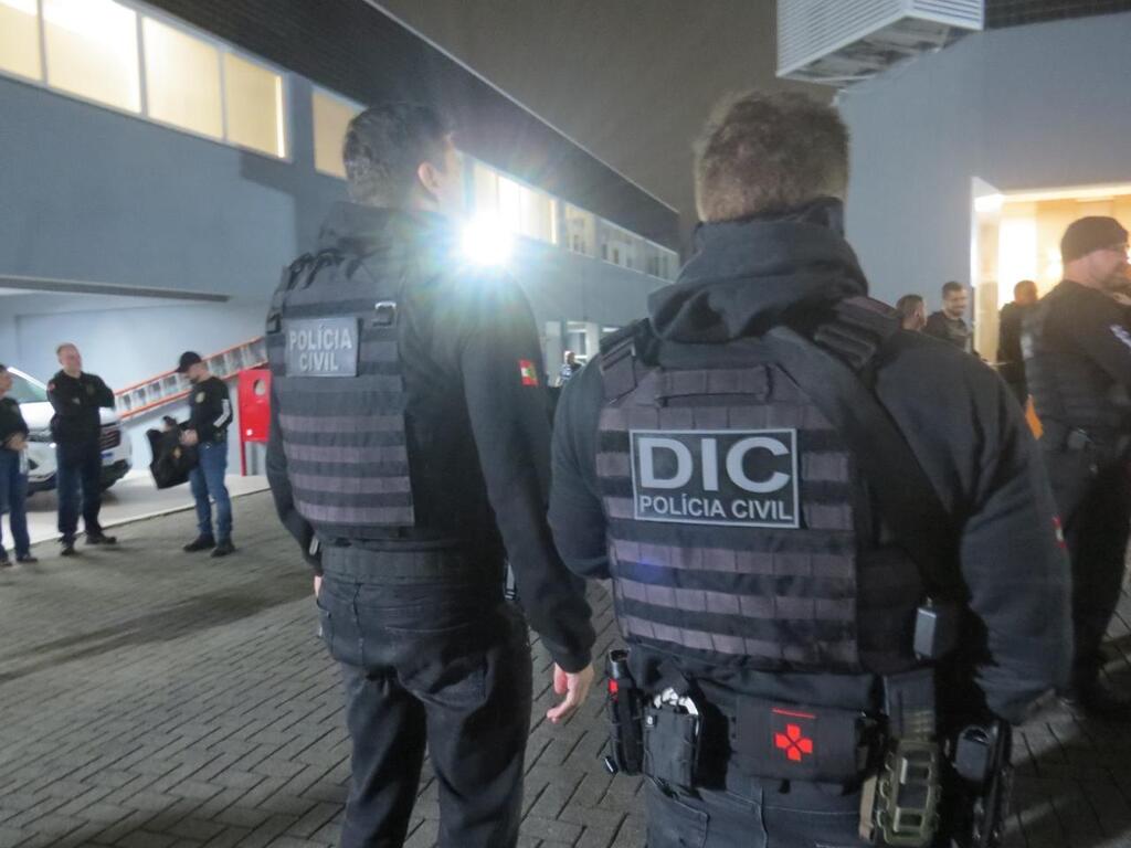 Operação Estação Terminal prende oito pessoas em Lages