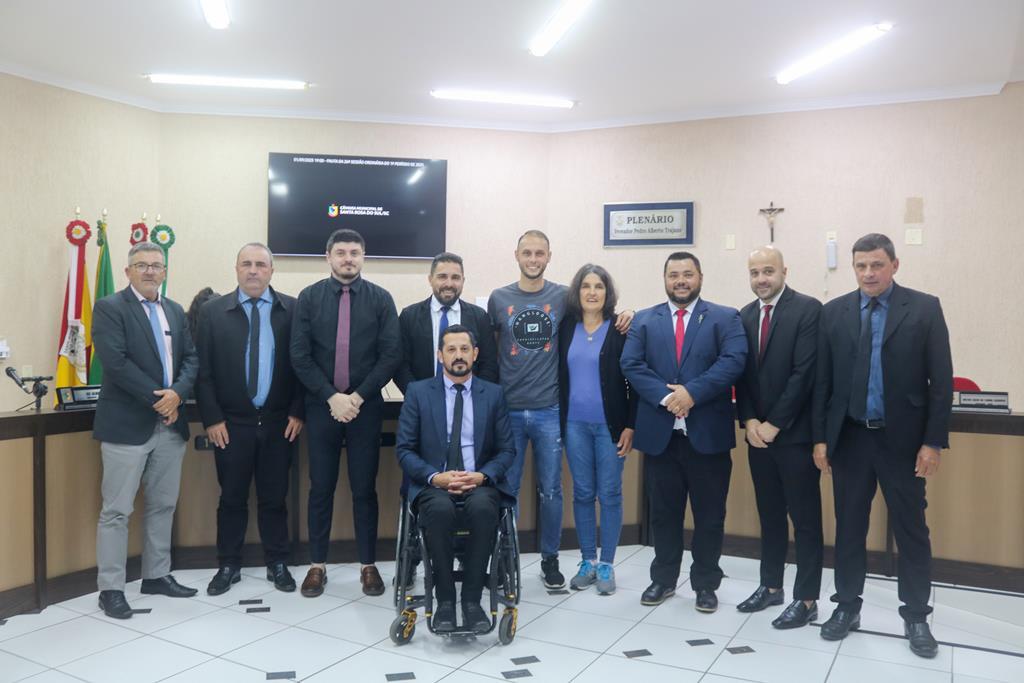 VEREADORES DE SANTA ROSA DO SUL APROVAM PROJETO DE LEI QUE DÁ DENOMINAÇÃO À PRAÇA DO NOVO HORIZONTE