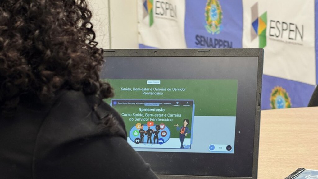 Curso para policiais penais oferece bolsa de R$ 900