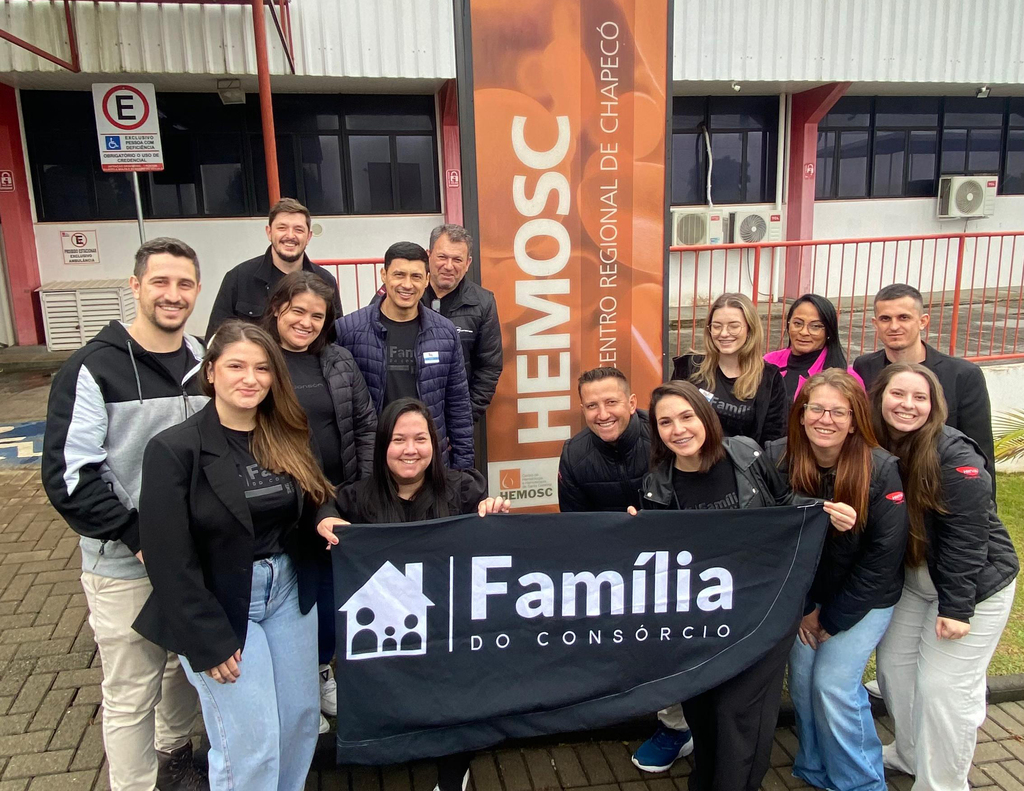 Família do Consórcio doa sangue e mostra que solidariedade também realiza sonhos