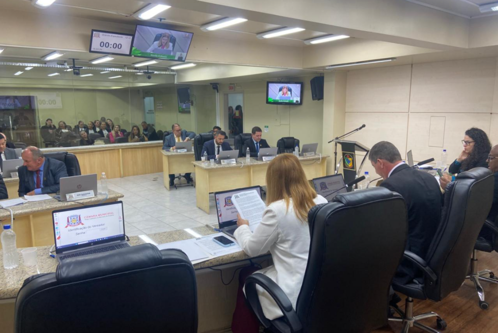 Resumo da 61ª Sessão Ordinária da 20ª Legislatura da Câmara de Criciúma