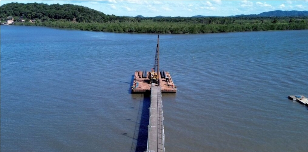 Cais Flutuante do Espinheiros começa a ganhar forma em Joinville