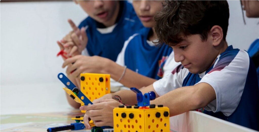 Robôs invadem Joinville na 5ª edição do campeonato estudantil