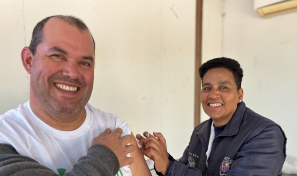 Vacinação contra covid-19 tem novos pontos e horários