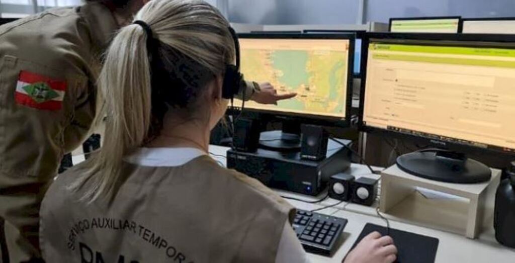 PM de SC abre 484 vagas temporárias com salário de R$ 2,4 mil; veja cidades