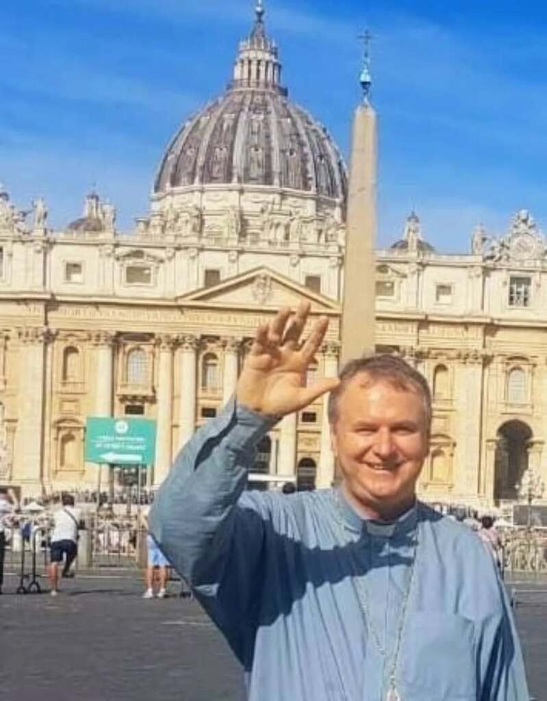Bispo Dom Clésio Facco participa de curso de formação