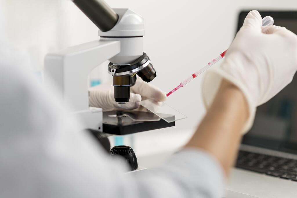 Saúde firma convênio com seis novos laboratórios para ampliar atendimento